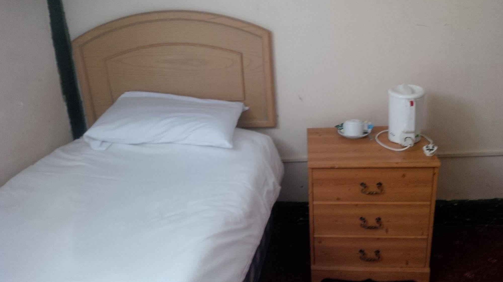 Mary Rose Inn Hotel Orpington Exteriör bild